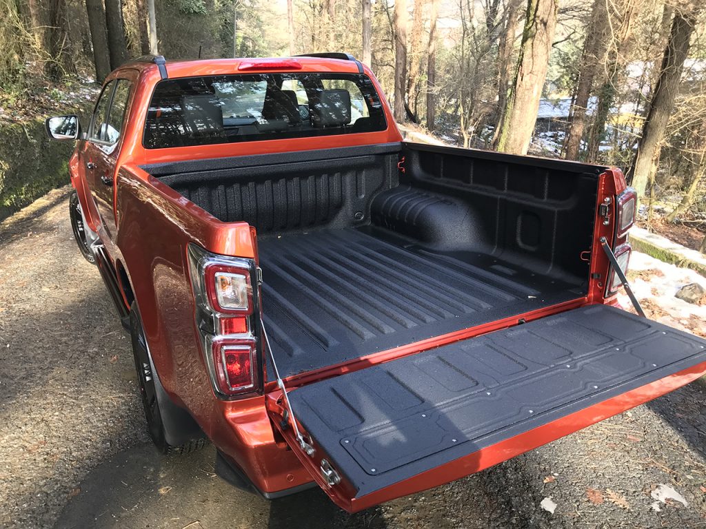 Isuzu D-MAX 4×4 sürüş izlenimi
