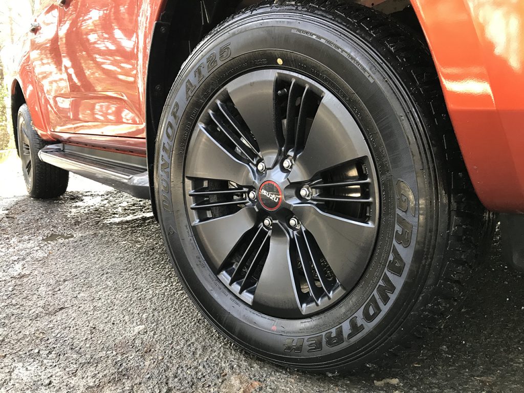 Isuzu D-MAX 4×4 sürüş izlenimi