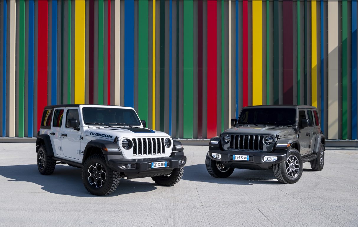 Jeep Wrangler’da artık hibrit