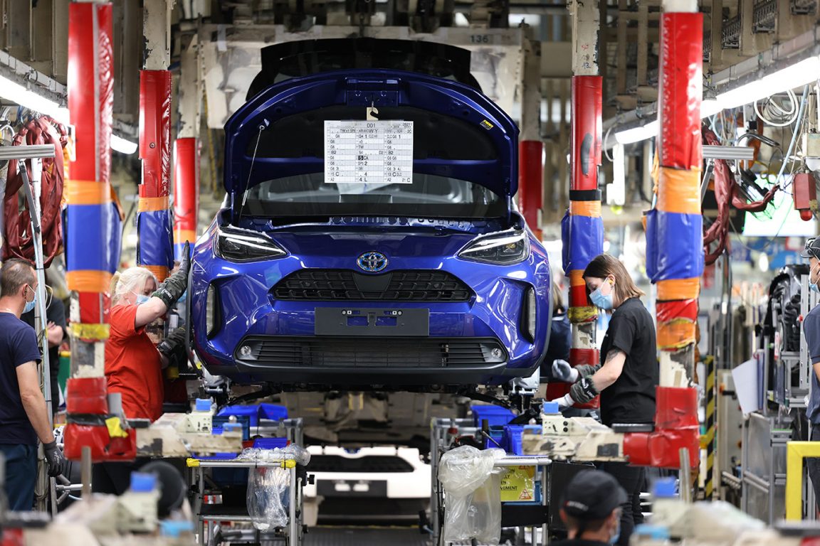 Toyota’nın B segmentindeki küçük SUV üretimi başlıyor