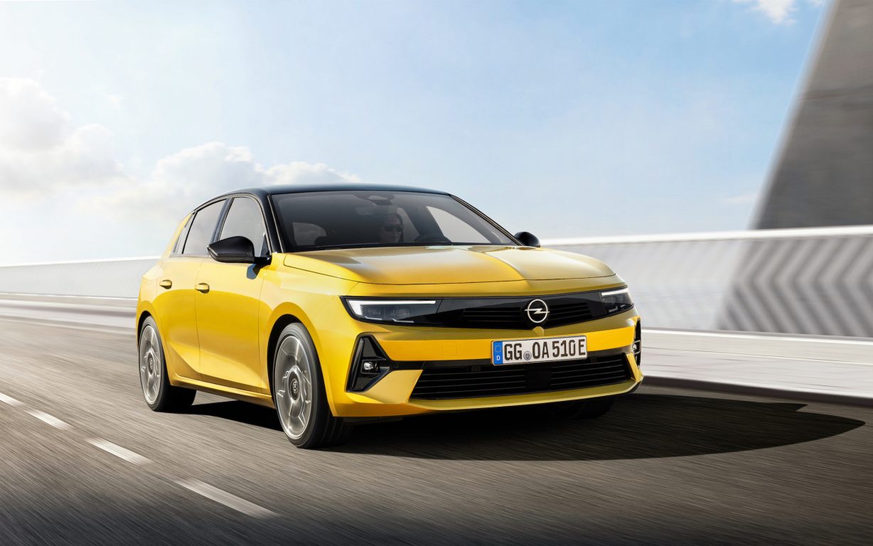 Yeni 2022 Opel Astra tanıtıldı. İşte tasarımı ve tüm özellikleri!