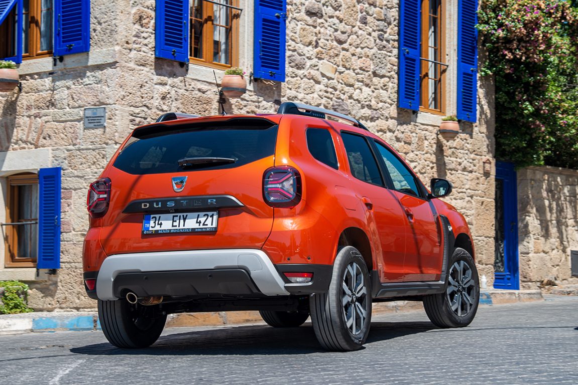 Otomatik Dacia Duster yenilendi ve satışa sunuldu. İşte Fiyatlar!