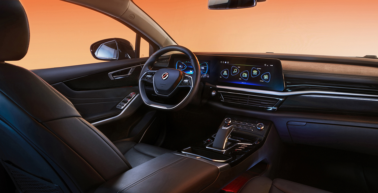 Mobilize Limo yeni yüzde 100 elektrikli sedan