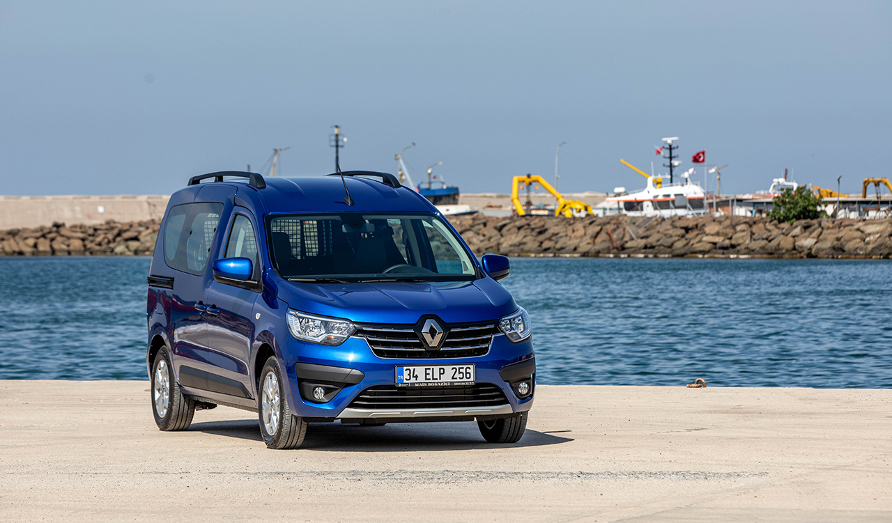 Renault Yeni Express Combi ve Express Van Satışa Sunuldu. İşte Fiyatları ve Tüm Özellikleri…