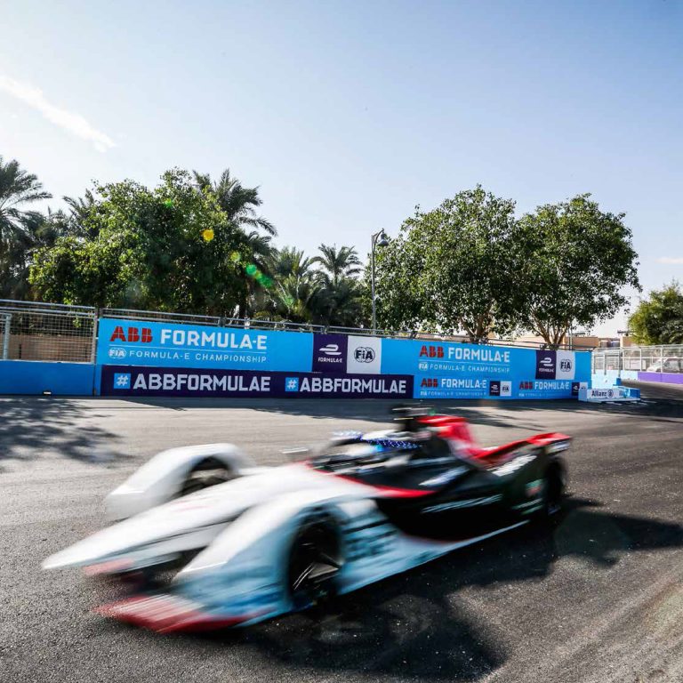 Türkiye’nin ilk Formula E Dijital Şampiyonasına ABB sponsor oldu