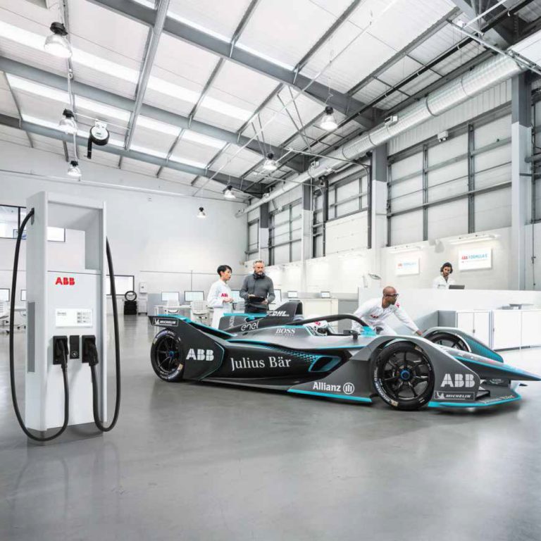 Türkiye’nin ilk Formula E Dijital Şampiyonasına ABB sponsor oldu