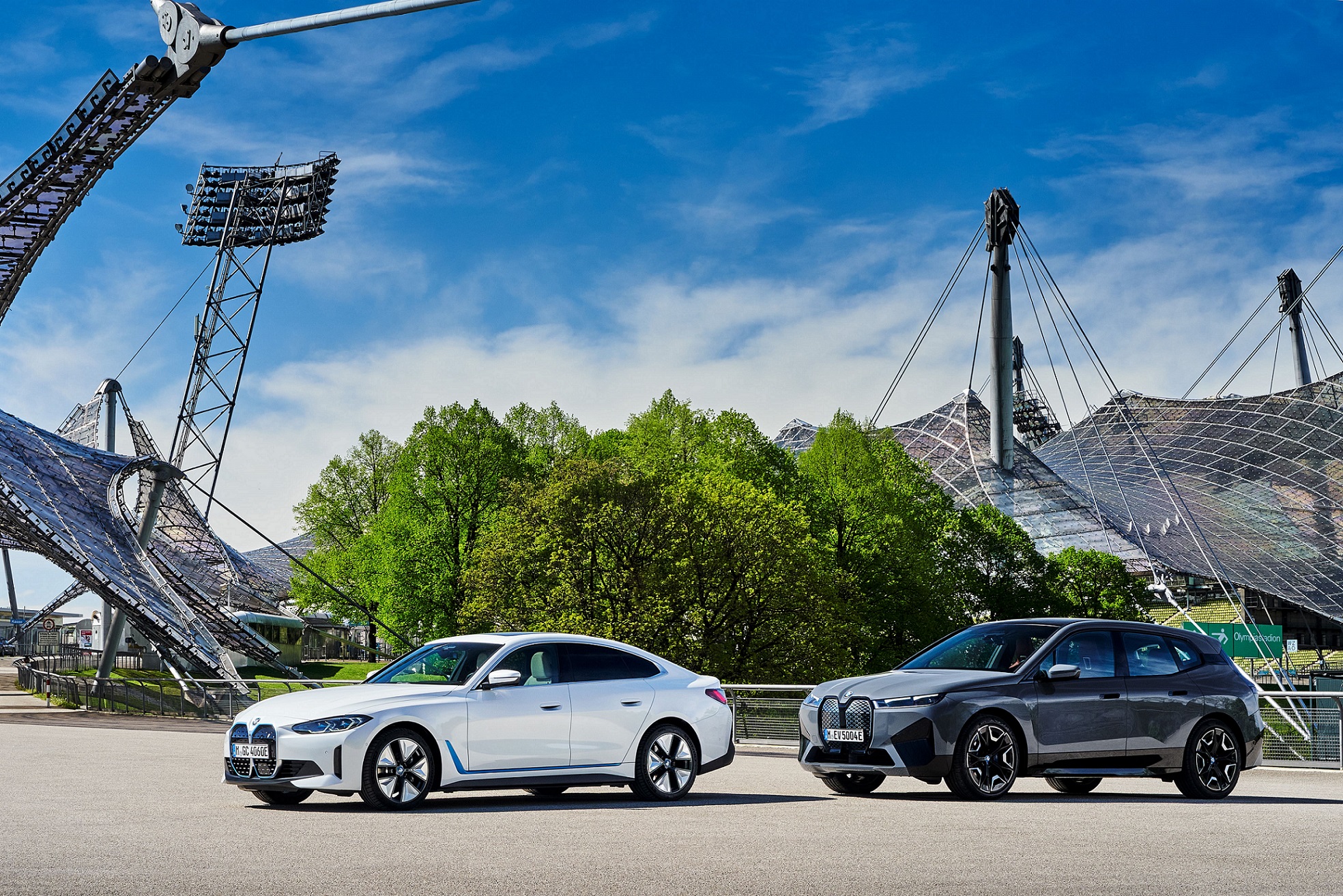 BMW Münih IAA fuarında tüm yeni modellerini sergiliyor