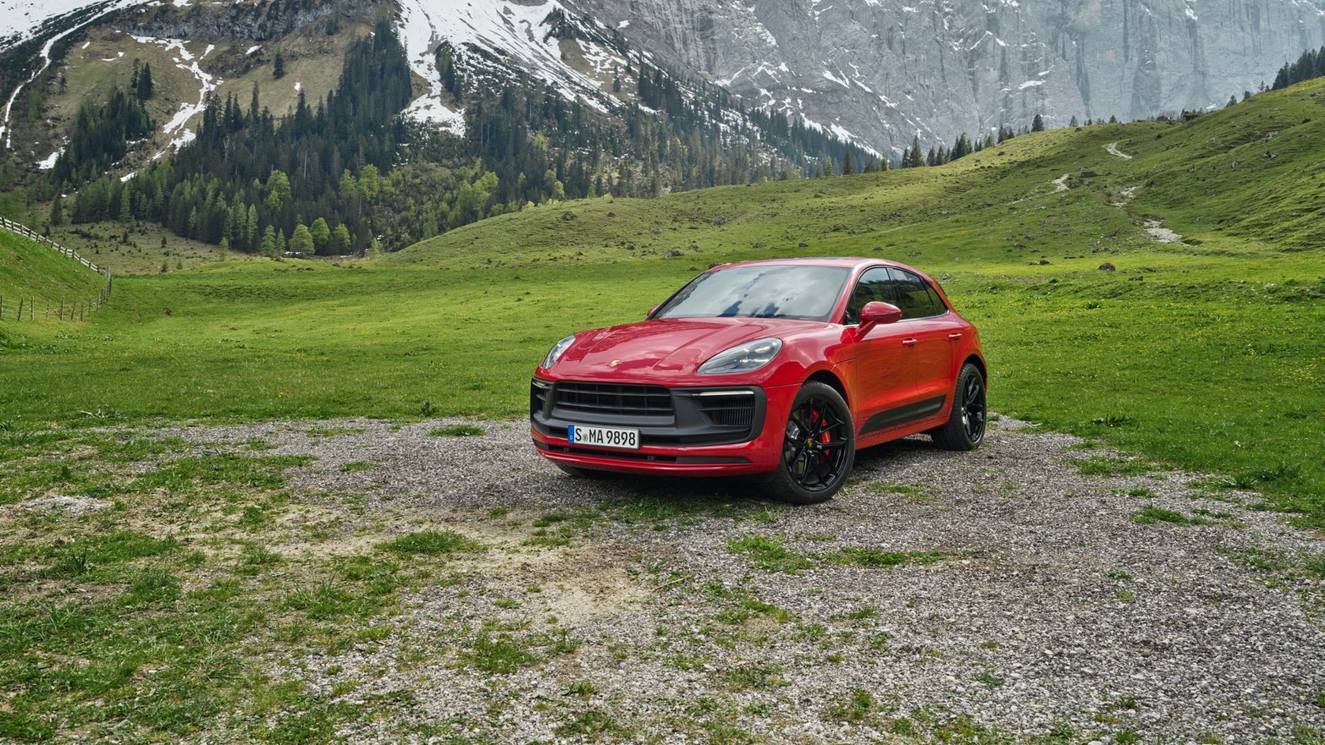 Yeni Porsche Macan Türkiye’de satışa sunuldu. Yeni Macan fiyatı ne kadar olacak?