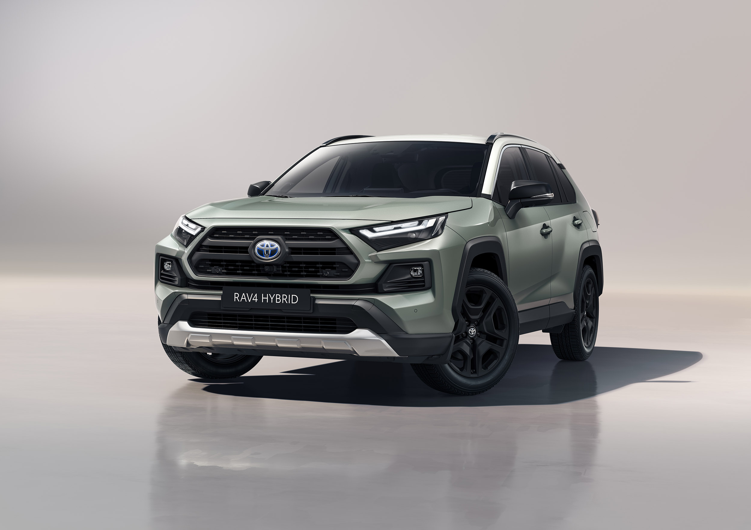 RAV4 Adventure ile macera tam gaz