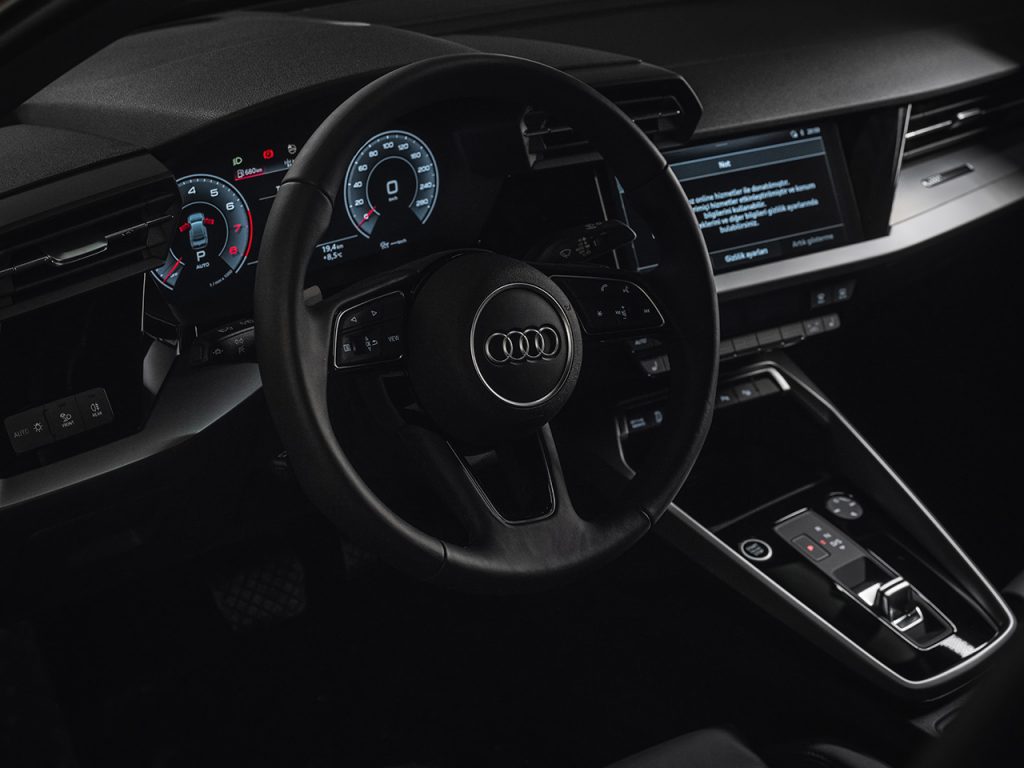 2021 Audi A3 35 TFSI S line Test Sürüşü