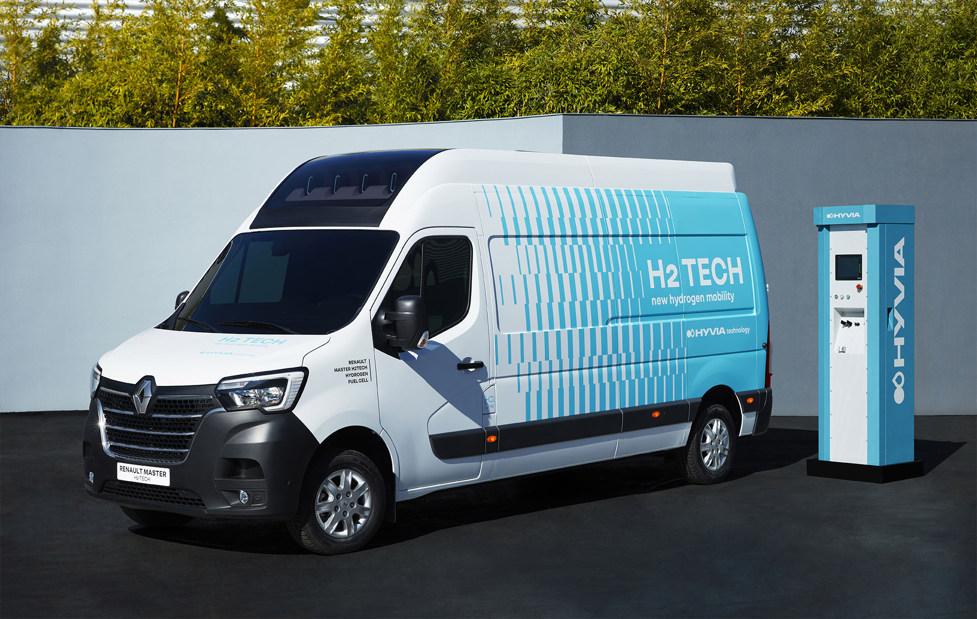 Renault HYVIA ile ilk hidrojen prototiplerini tanıttı