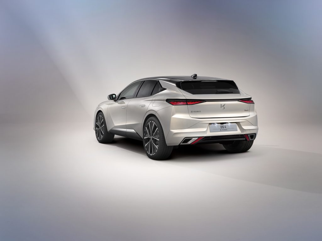 Yeni DS 4 modeli 2022’de Türkiye’ye geliyor