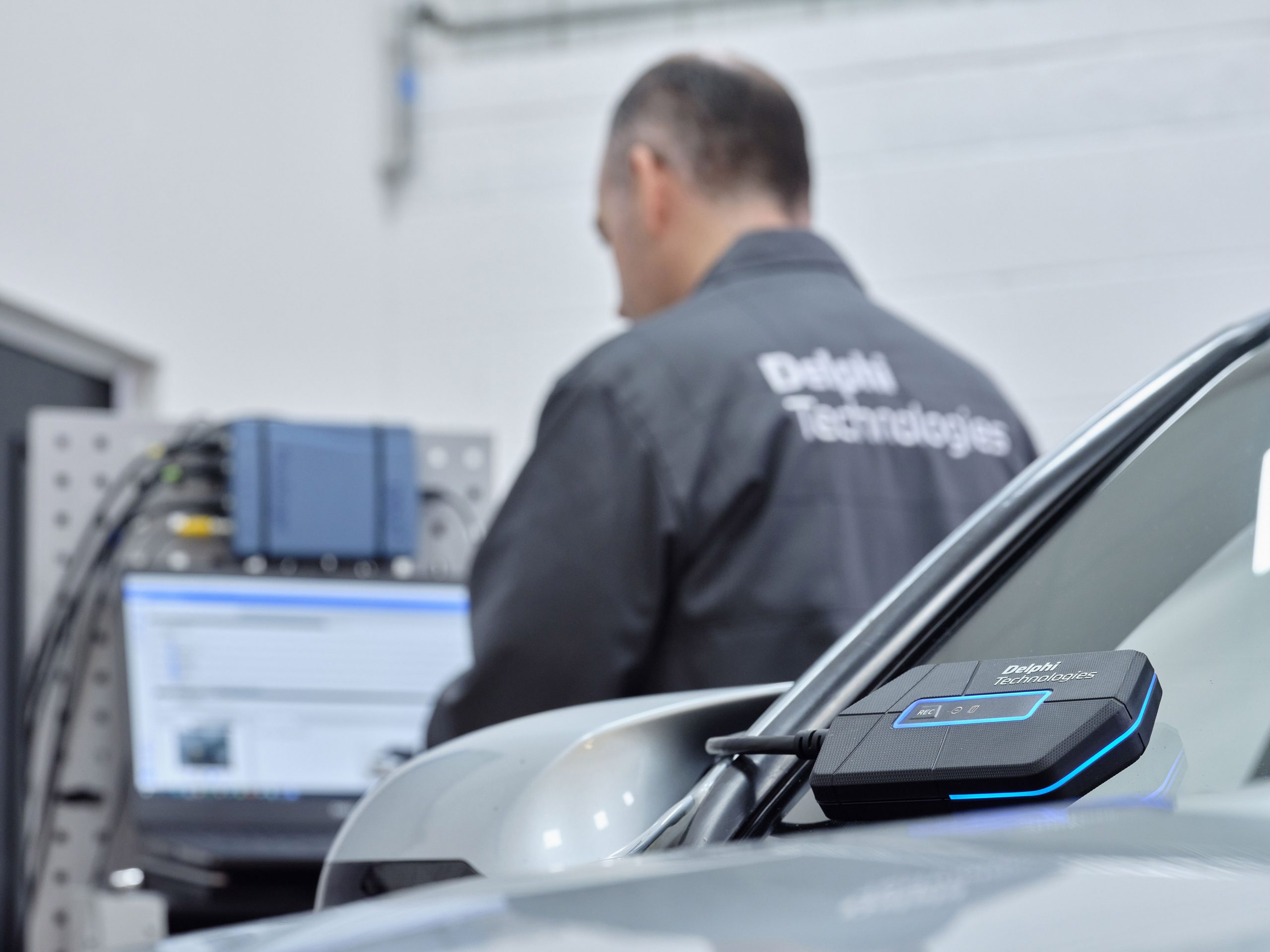 Delphi Yeni Arıza Teşhis Cihazı BlueTech VCI Modelini Tanıttı