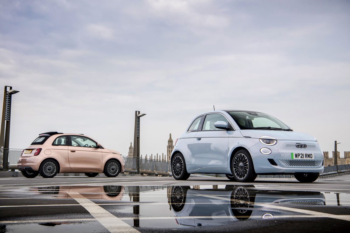 Yeni Fiat 500 İngiltere’de Yılın Otomobili Seçildi