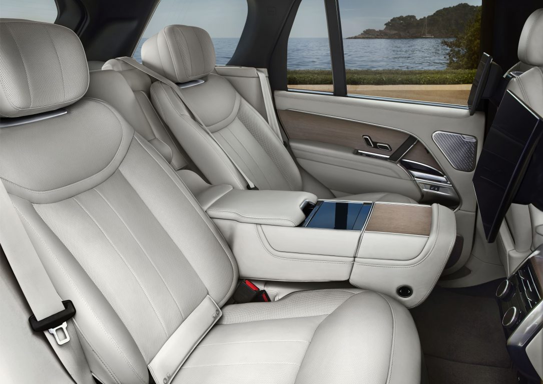 2022 Range Rover satışa sunuldu. İşte Fiyatı ve Tüm Özellikleri!