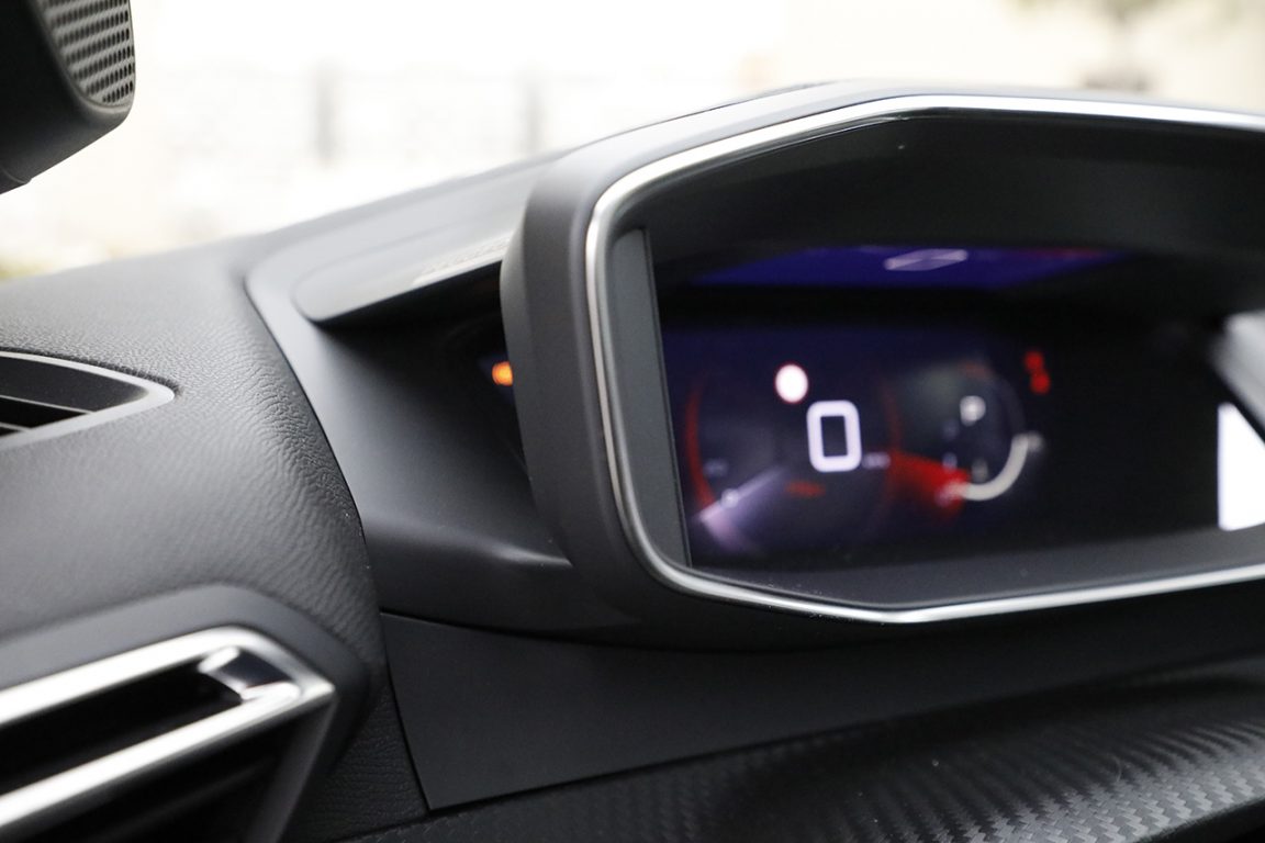 Peugeot 208 1.2 PureTech 130 Test Sürüşü