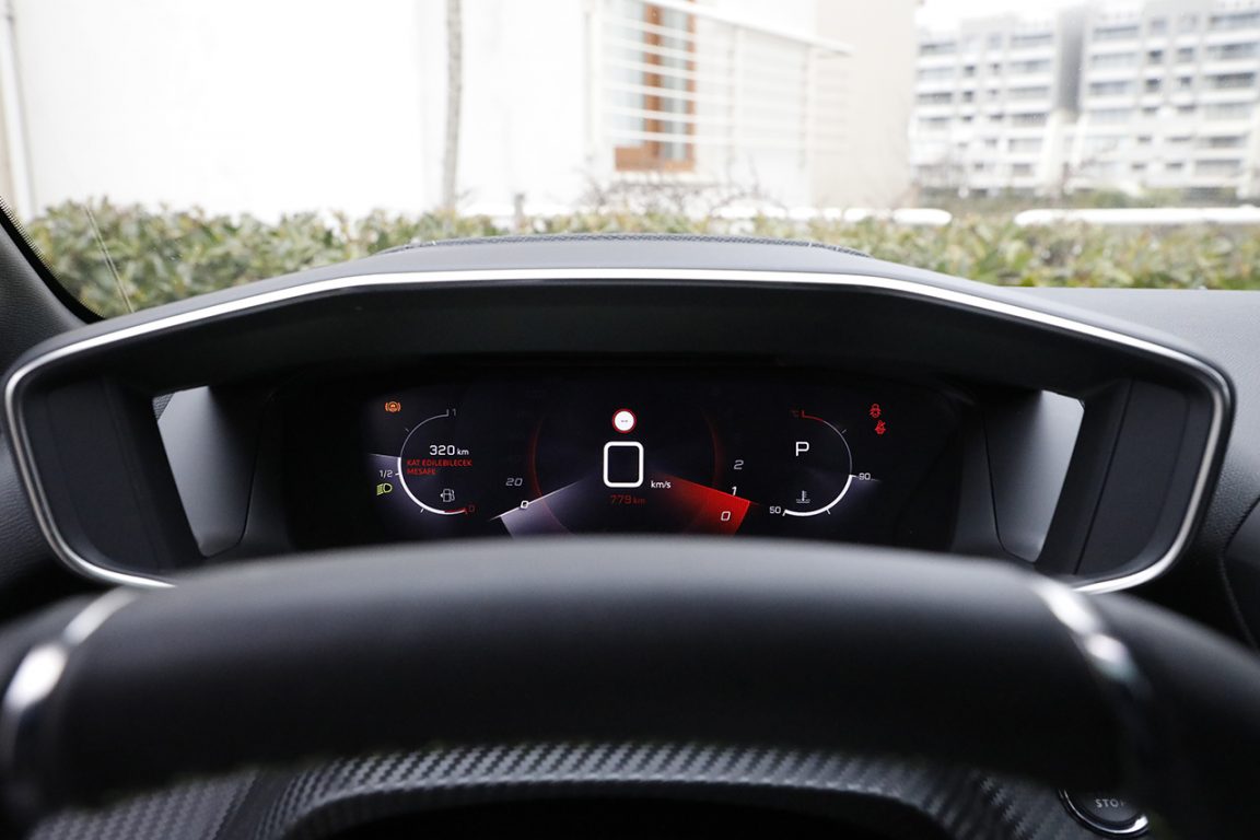 Peugeot 208 1.2 PureTech 130 Test Sürüşü