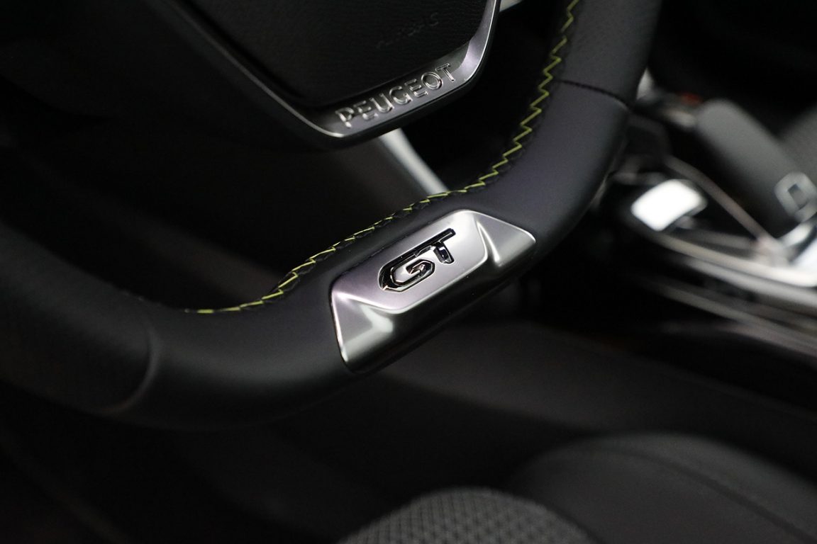Peugeot 208 1.2 PureTech 130 Test Sürüşü