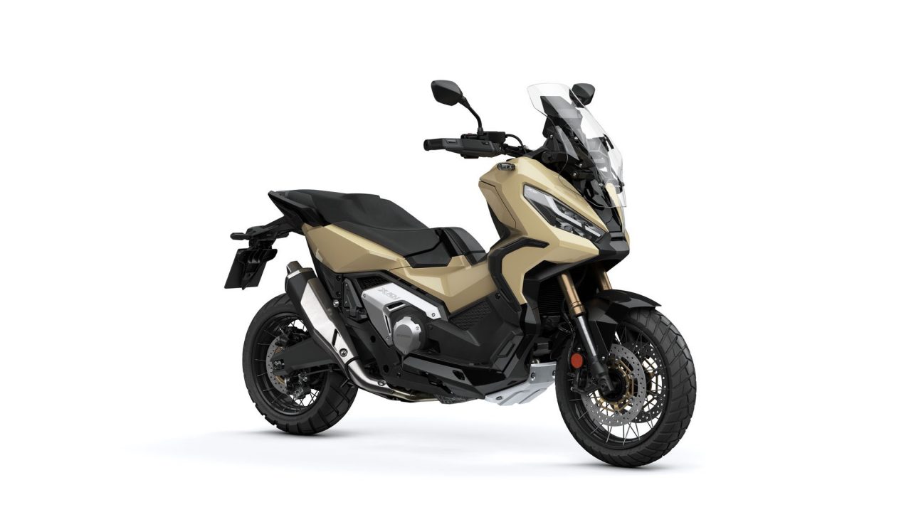Honda, EICMA 2021’e yeni modelleri ile damgasını vurdu