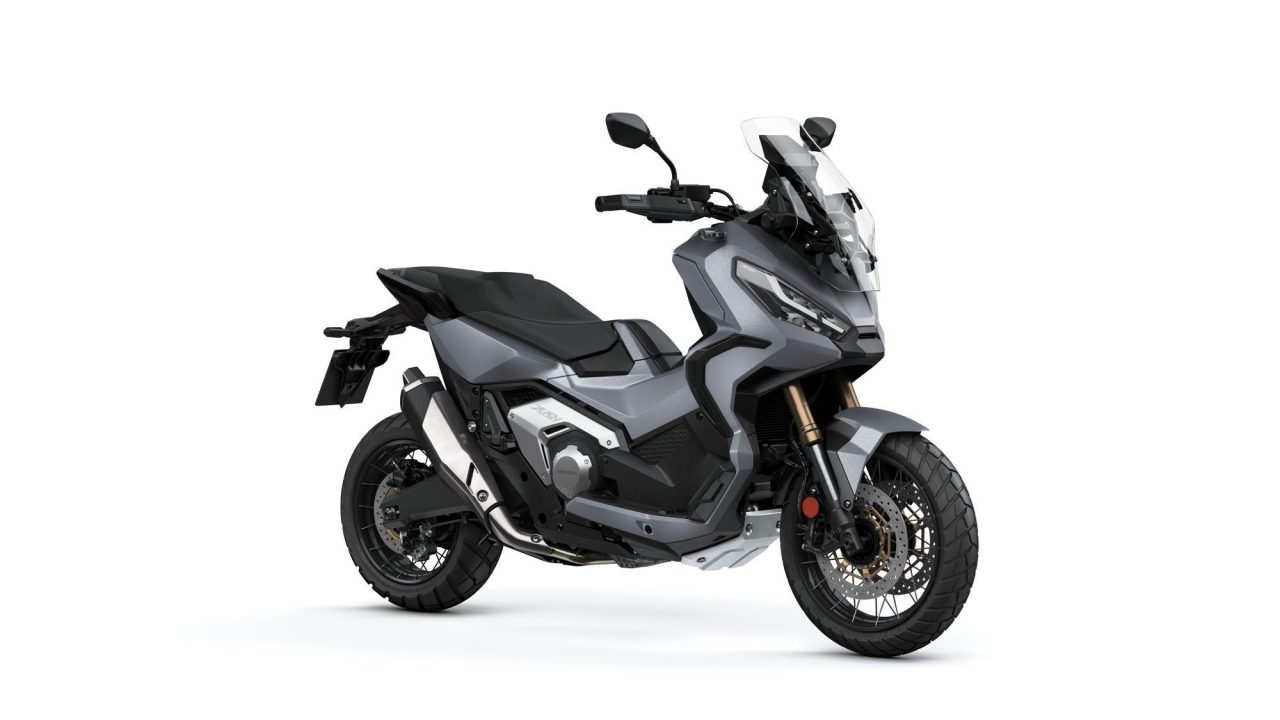Honda, EICMA 2021’e yeni modelleri ile damgasını vurdu