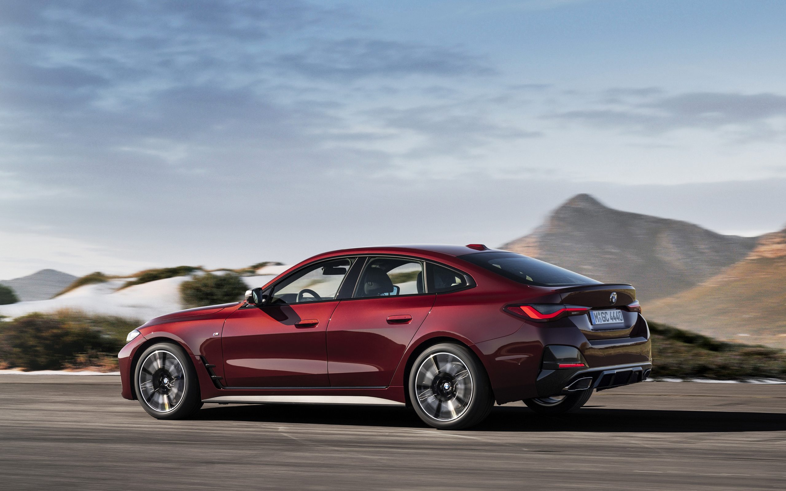 BMW 420i Gran Coupe satışa sunuldu. İşte Özellikleri!