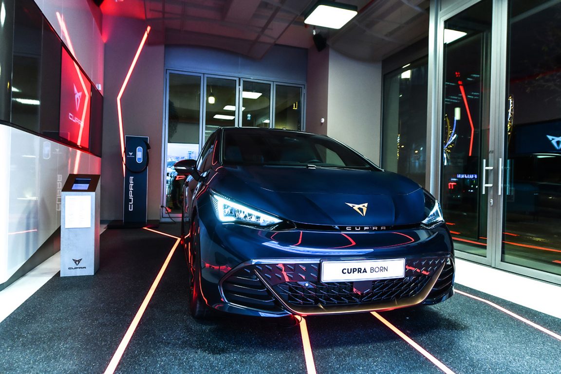 CUPRA Born Doğuş Otomotiv Plus Deneyim Merkezi’nde