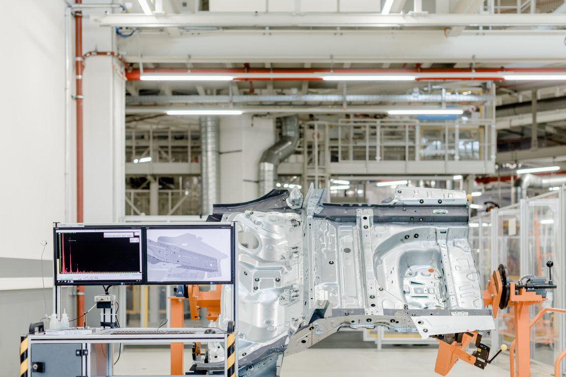 Audi kaynak noktalarını yapay zekayla kontrol ediyor