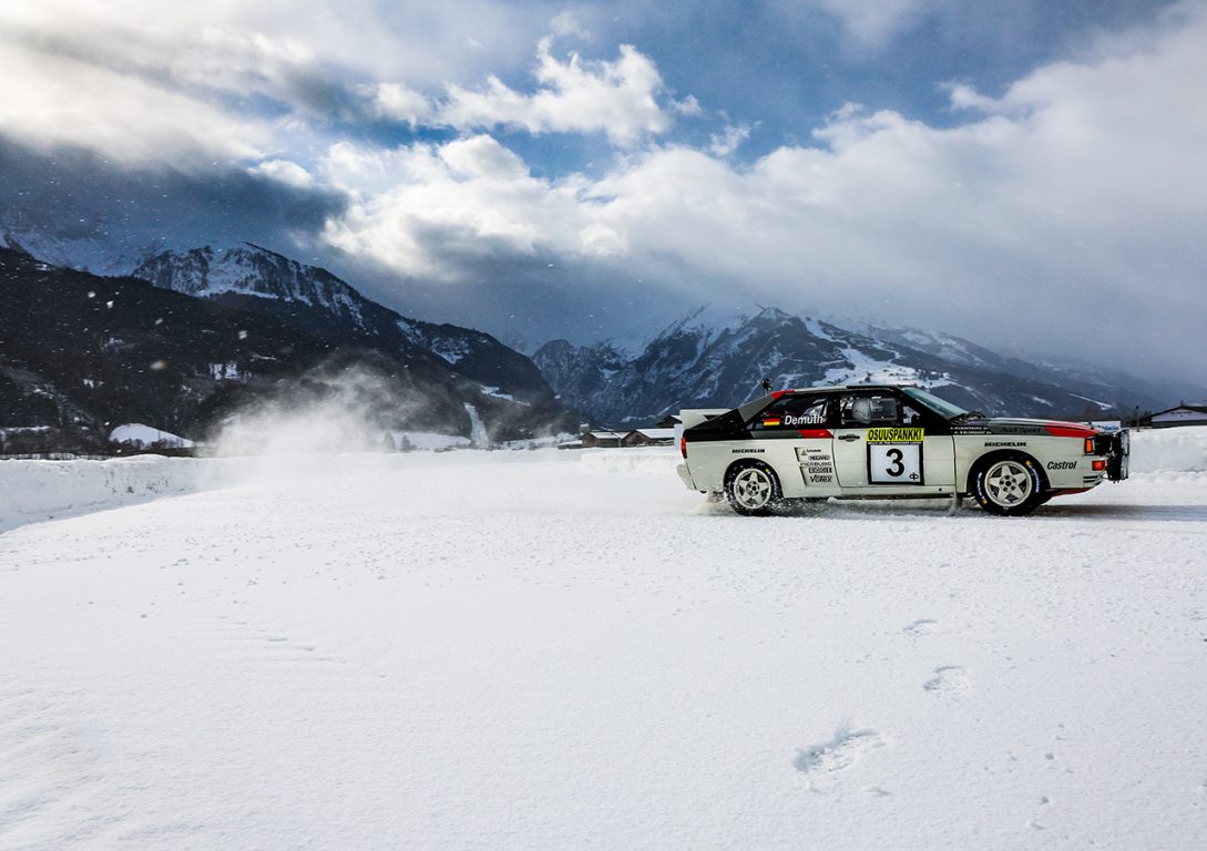 Ken Block Audi RS Q e-tron’un direksiyonuna geçti