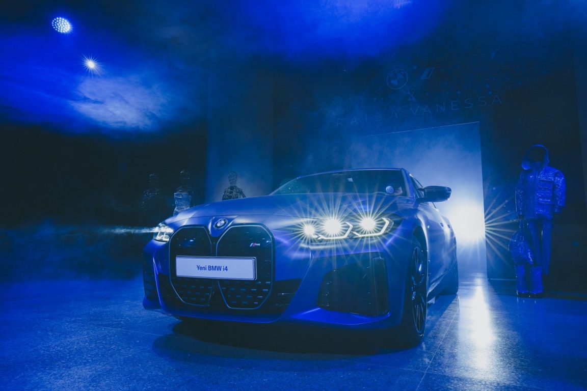 BMW i4 New York Fashion Week’te ilk kez gösterildi