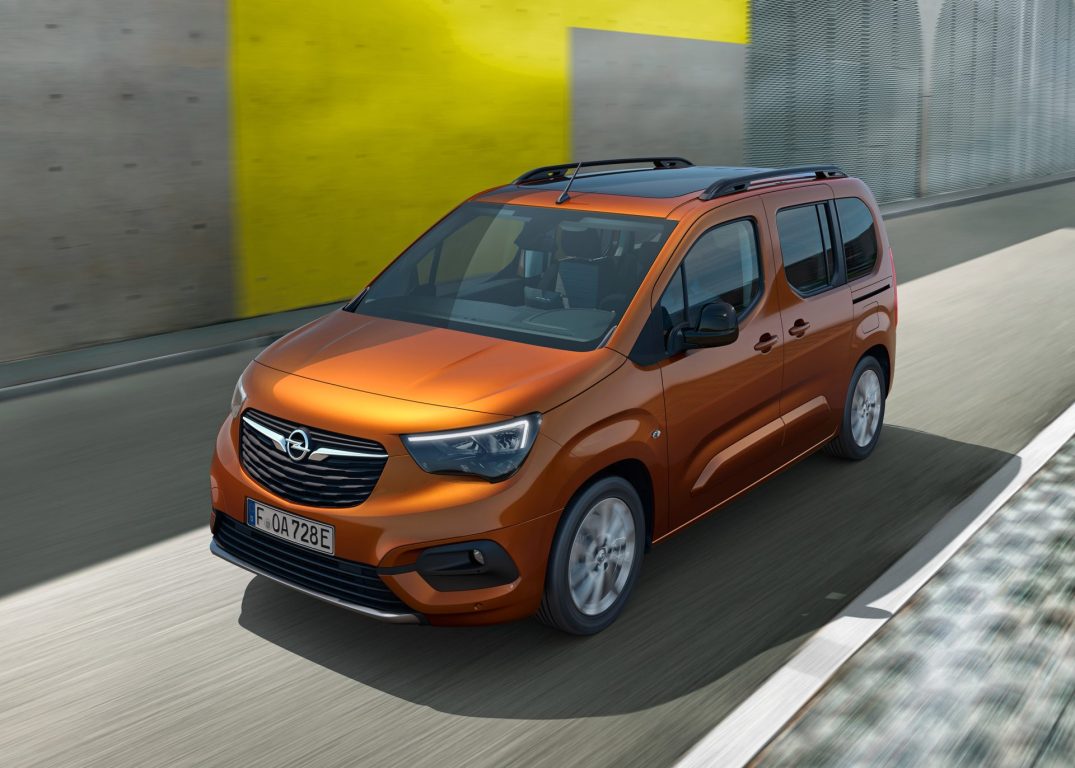 Opel, 2022’den itibaren birçok modeli sadece elektrikli olarak üretecek
