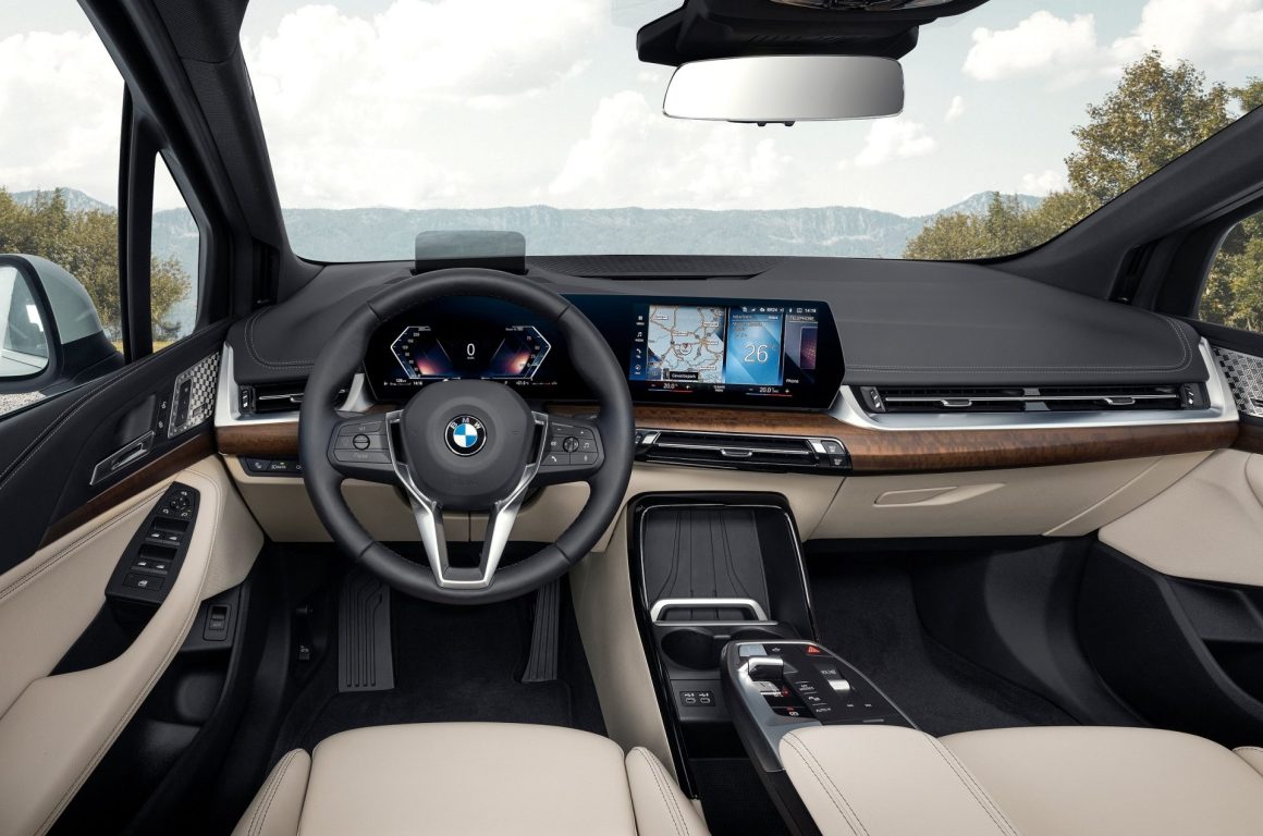 Yeni BMW 2 Serisi Active Tourer satışa sunuluyor