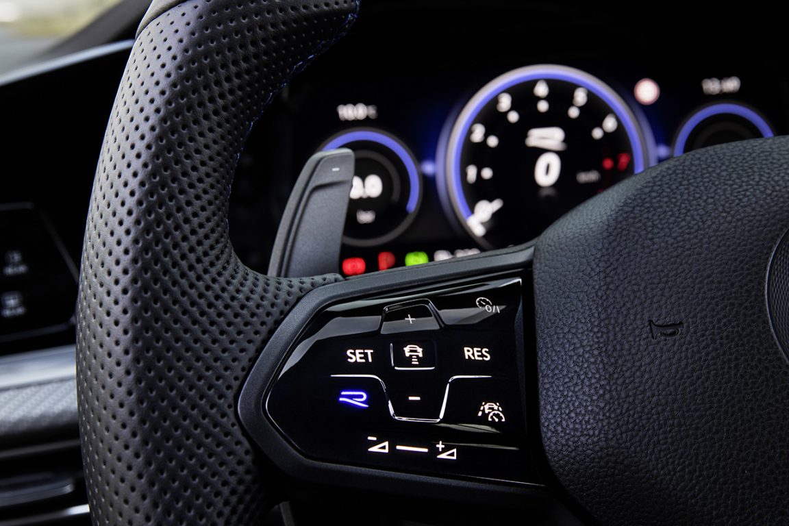 2022 Volkswagen Golf R satışa sunuldu