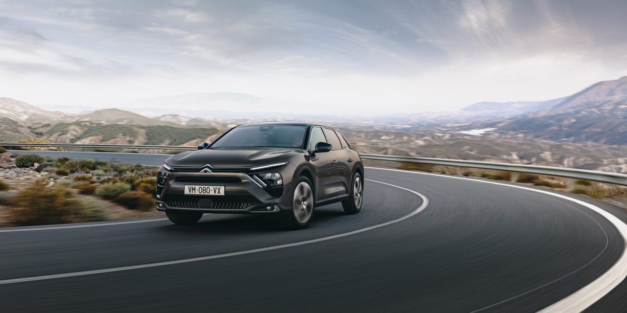 Citroen, Retromobile 2022’de eşsiz bir koleksiyon sergiledi