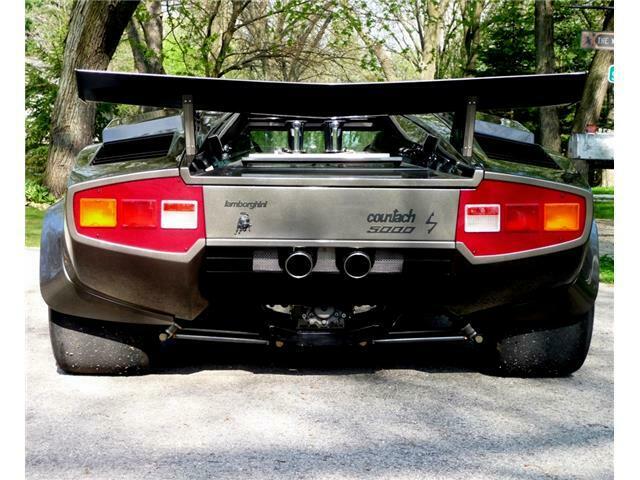Evin bodrumunda inşa edilen replika Lamborghini satışa çıkıyor