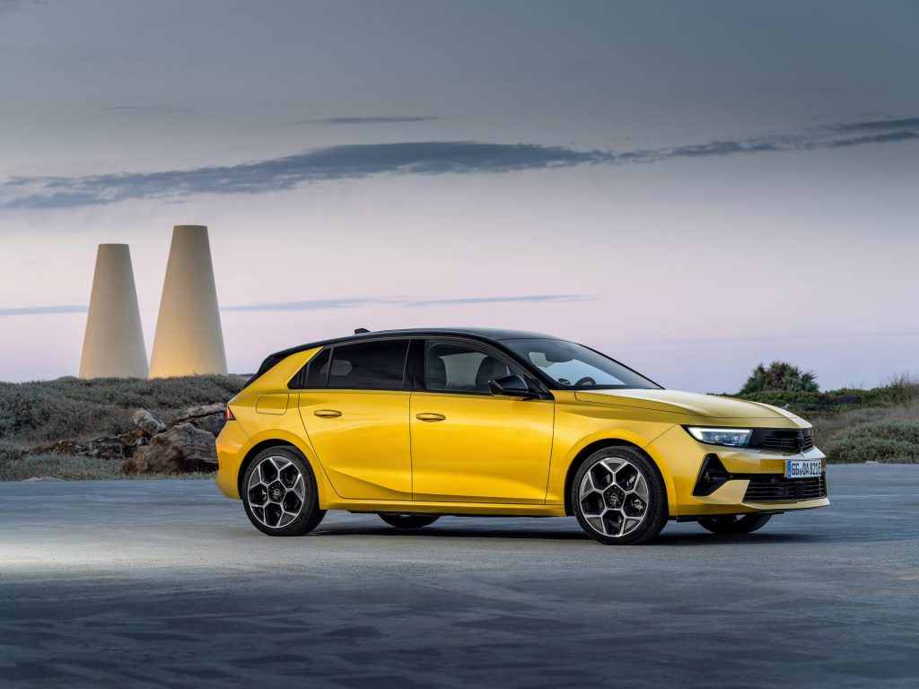 Yeni Opel Astra 2022 satışa çıktı mı? Fiyatları ne kadar? Özellikleri neler?