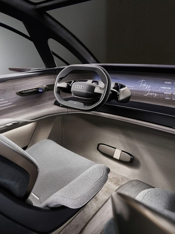 Audi, urbansphere konsept modellerinin üçüncüsünü tanıttı
