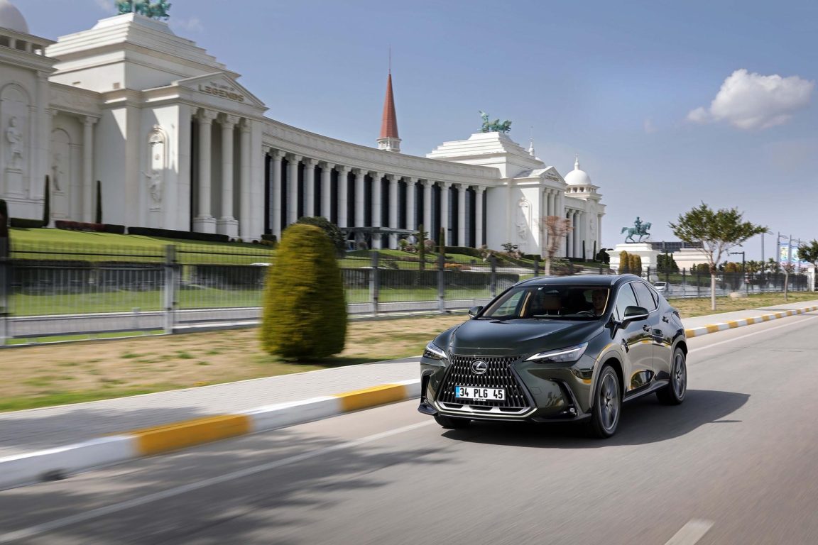 Lexus NX 2022 modele özgü yenilikleriyle göz kamaştıracak