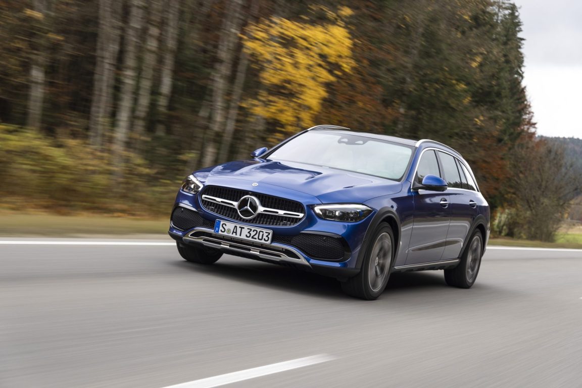 Mercedes C-Serisi All-Terrain ile yol dışına çıkıyor