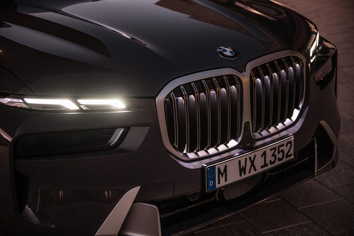 BMW X7 yenilendi ve daha güçlü hibrit motorlara kavuştu