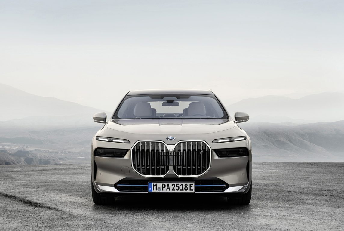 Yeni BMW 7 Serisi 2022 göz kamaştıran özellikleriyle ortaya çıktı