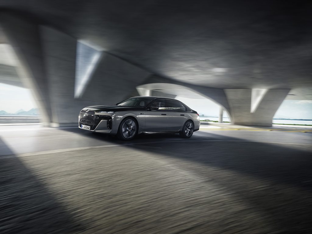 Yeni BMW 7 Serisi 2022 göz kamaştıran özellikleriyle ortaya çıktı