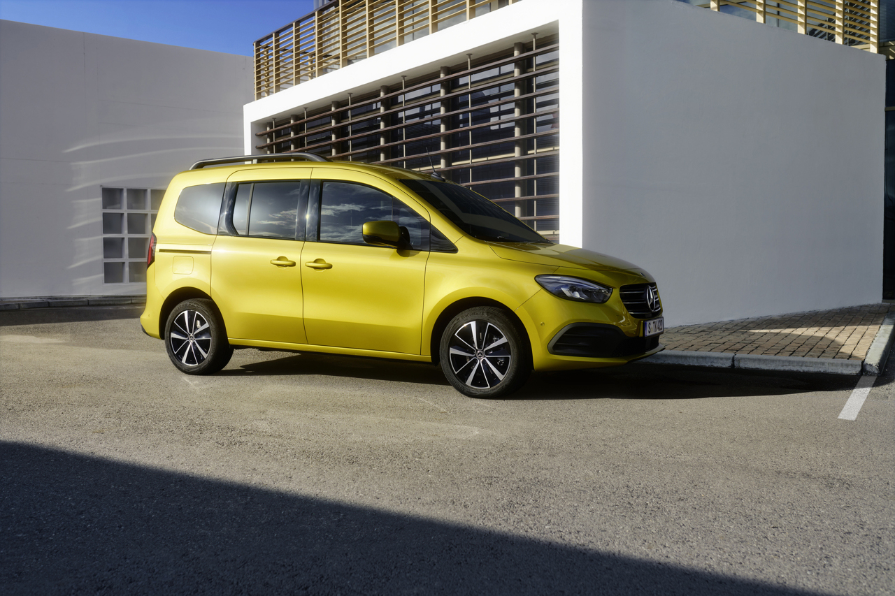 Mercedes T-Serisi hafif ticariye farklı bir soluk getiriyor