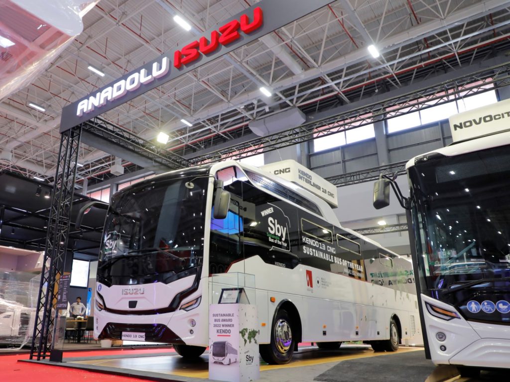 Anadolu Isuzu, Busworld Türkiye 2022 fuarında çevreci modellerini sergiledi