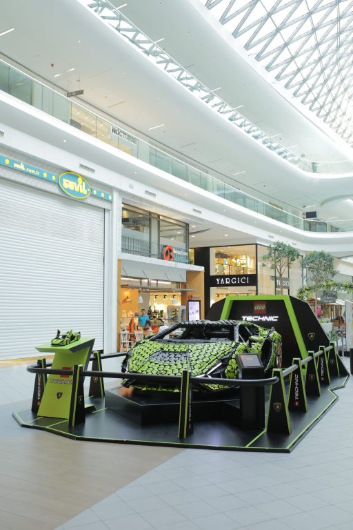 Gerçek boyutlu LEGO Lamborghini İstanbul’da