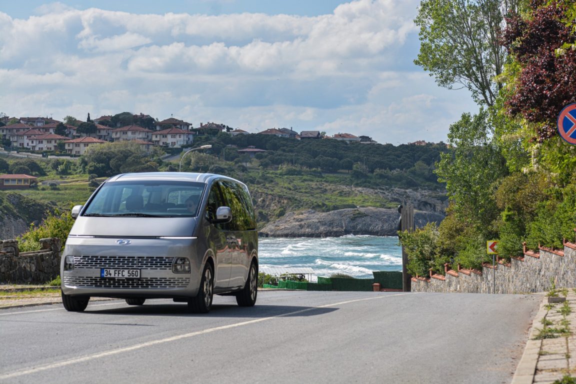 Hyundai’nin yeni MPV modeli STARIA, 659.900 TL’den satışa sunuldu
