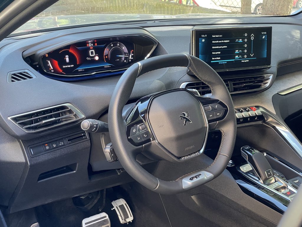 Peugeot 3008 1.5 BlueHDi GT-Line Test Sürüşü
