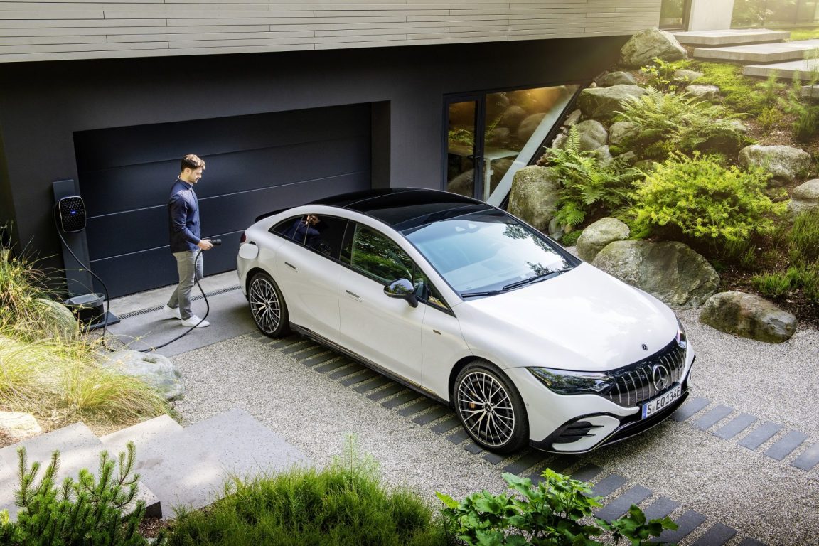 Mercedes EQE sportif elektrikli sedan satışa sunuldu
