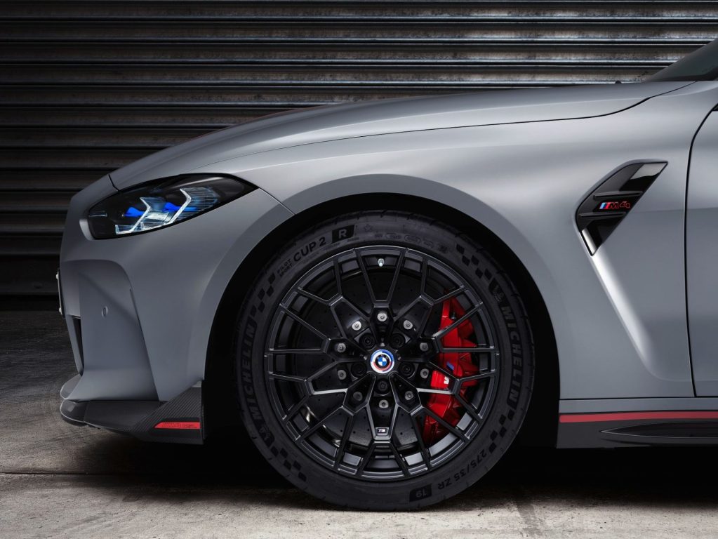 Yeni BMW M4 CSL : Yarışçı ruh yola çıkıyor