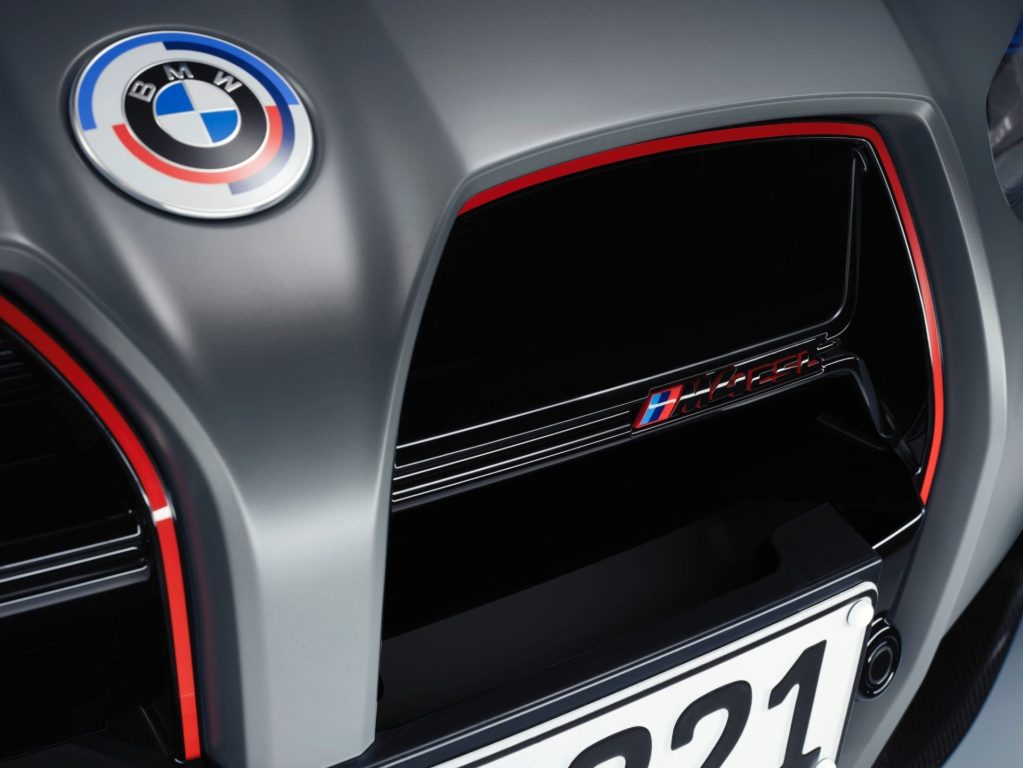 Yeni BMW M4 CSL : Yarışçı ruh yola çıkıyor