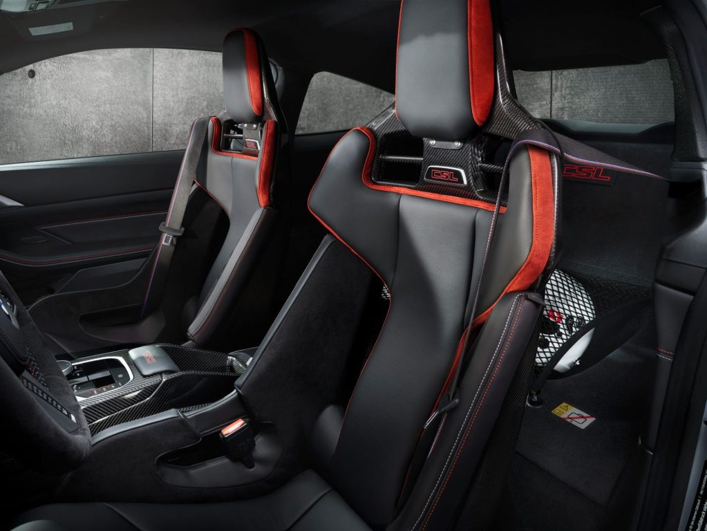 Yeni BMW M4 CSL : Yarışçı ruh yola çıkıyor